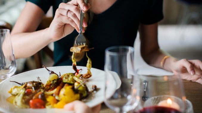 cuisine-2248567_1280 Diner en famille, nos astuces pour passer un bon moment ensemble